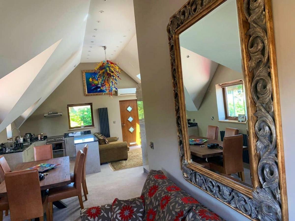 Luxurious Private Coach House Villa Nailsea Bagian luar foto